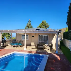 Villa Karla Con Piscina: Tranquilidad Y Naturaleza Costa Adeje (Tenerife)